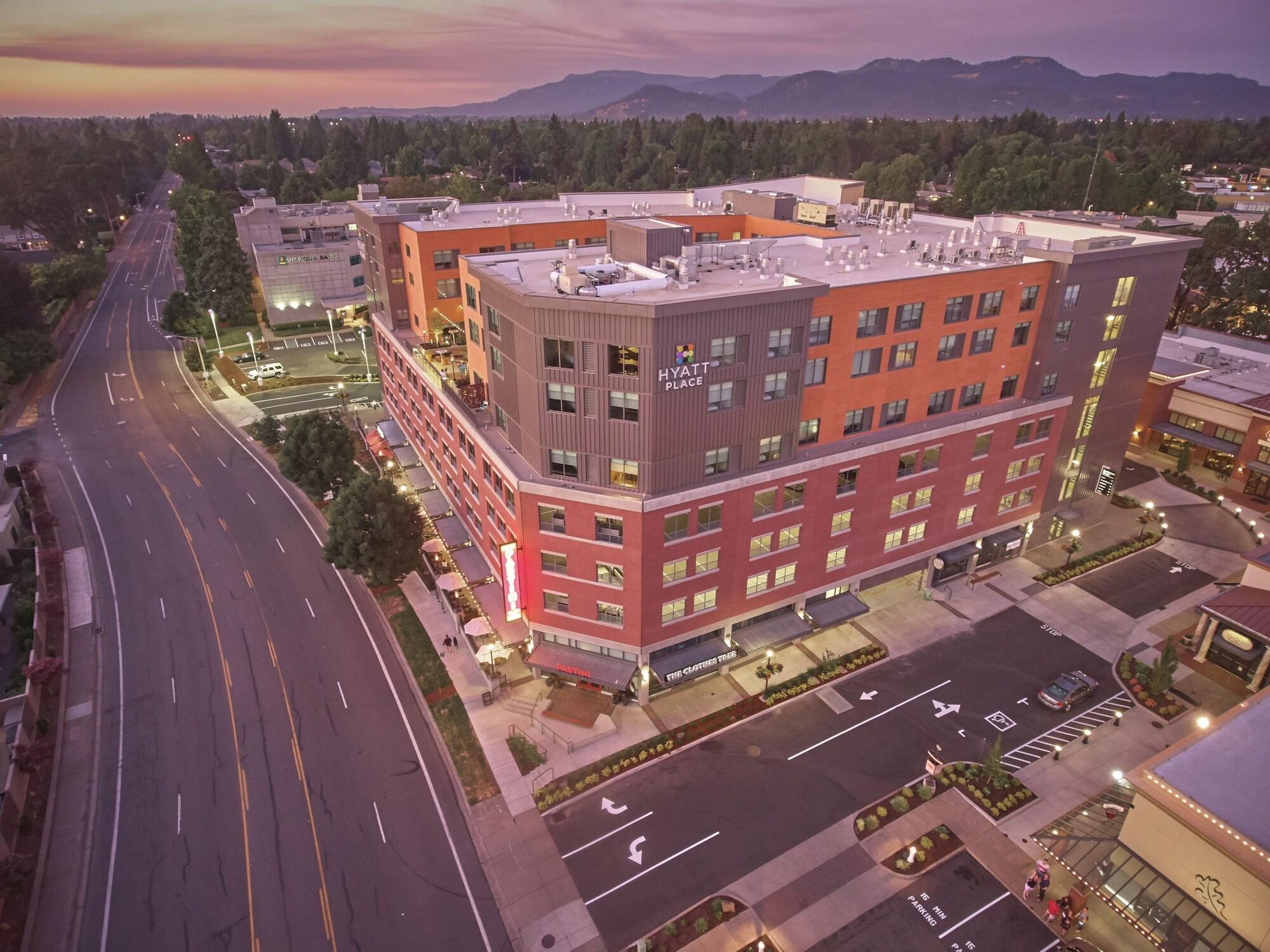 Hyatt Place Eugene/Oakway Center Екстер'єр фото